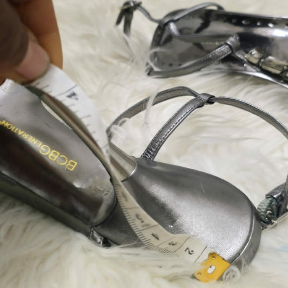 BCBG Generation Smokey strappy beaded Metal Heel Sandals Women's Size 8B🌴 - Picture 6 of 9